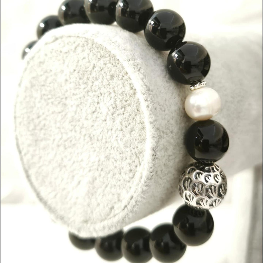 Obsidian and Pearl Bracelet